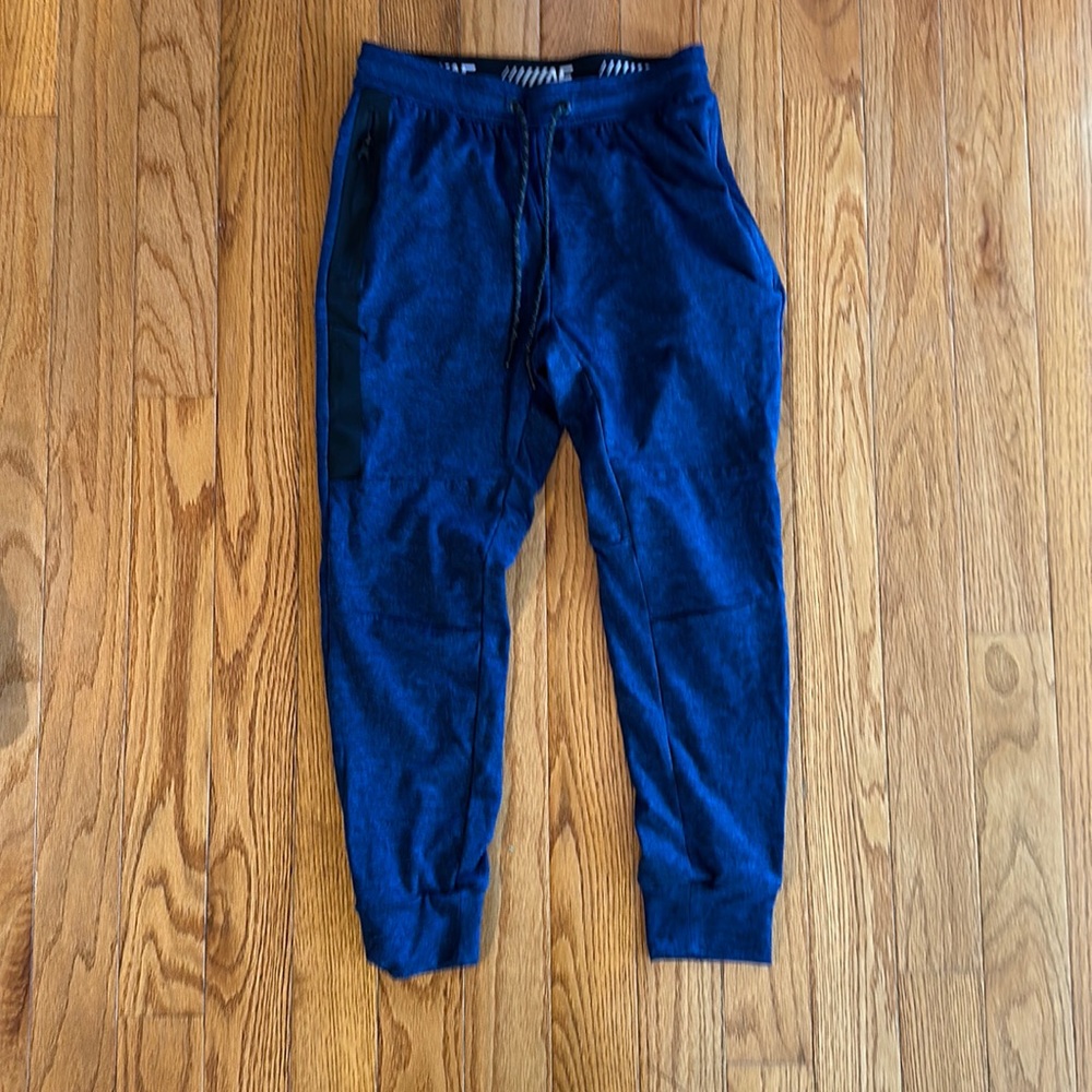 American Eagle Men’s Joggers, size Small